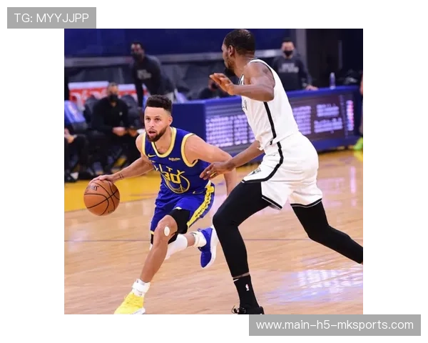 史诗级对决：库里VS杜兰特，谁是终极领袖？，库里和杜兰特差几岁